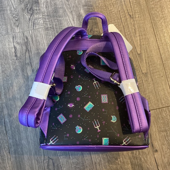Disney Parks Loungefly Hocus Pocus Backpack - Picture 2 of 7